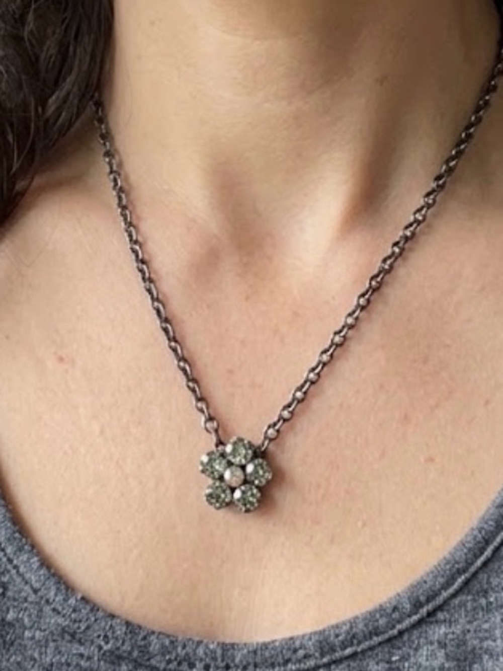Sabika W13 Crystal Daisy Flower Pendant Necklace